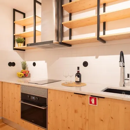 Luxurious Bright Flats - Ace Location *