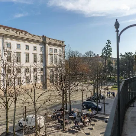 Daire Luxurious Bright Flats - Ace Location *