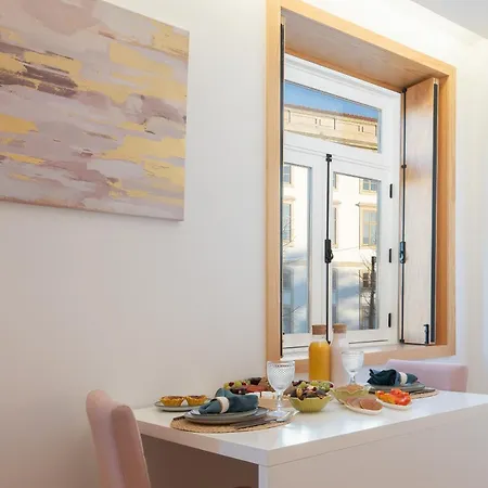 Daire Luxurious Bright Flats - Ace Location