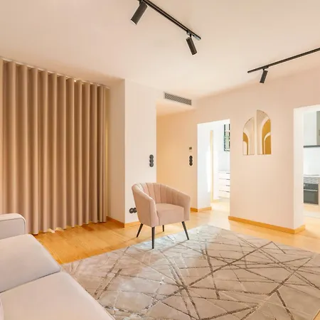 Luxurious Bright Flats - Ace Location Oporto