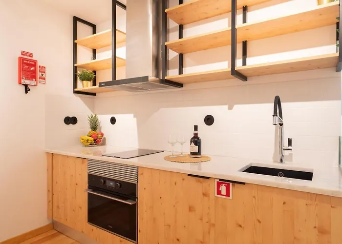 Luxurious Bright Flats - Ace Location *