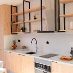 Luxurious Bright Flats - Ace Location * 포르투