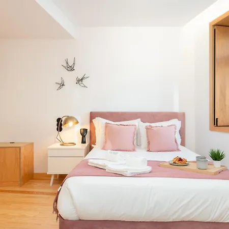 Luxurious Bright Flats - Ace Location Apartment Porto